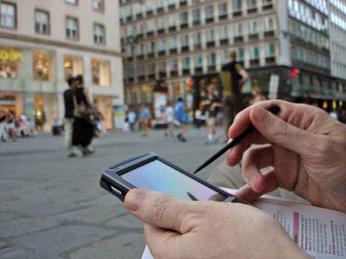 Connecting the dots for an IoT scenario